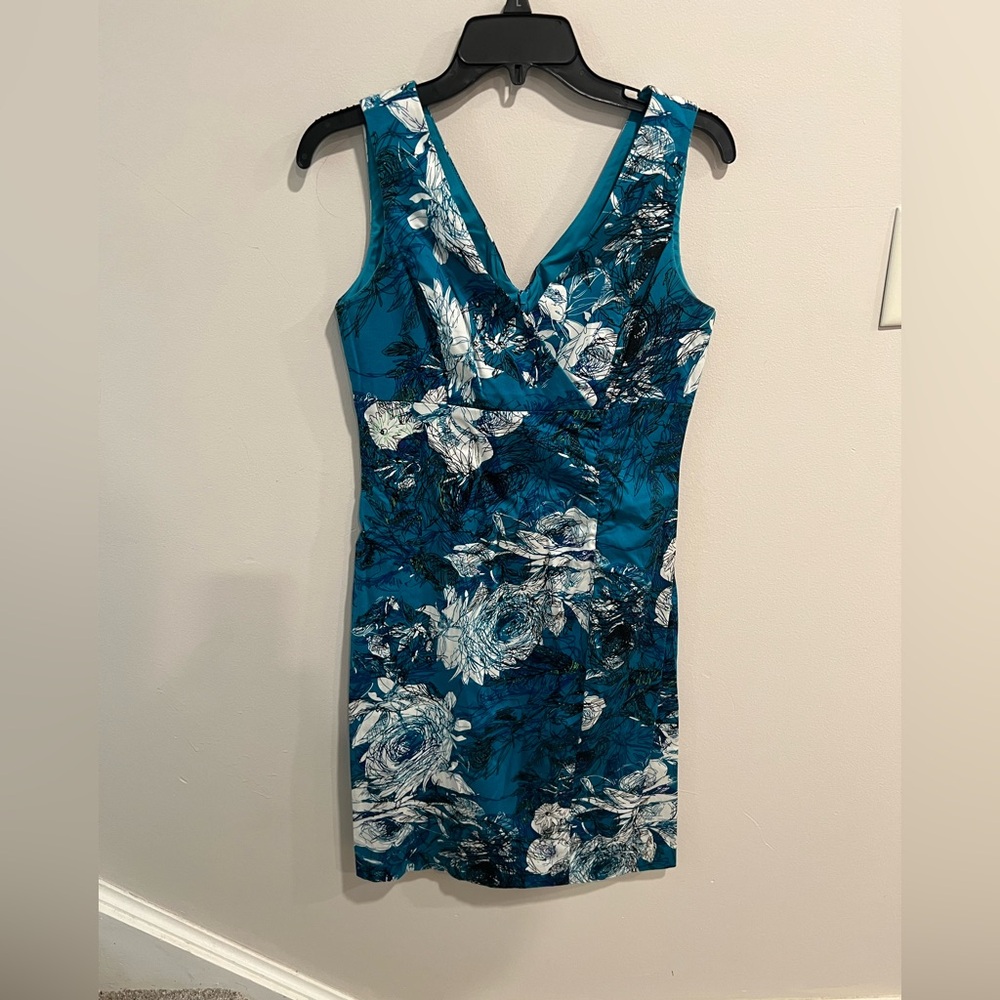90’s Vintage Donna Ricco Sheath Midi Dress Women's Sleeveless V-Neck Floral
